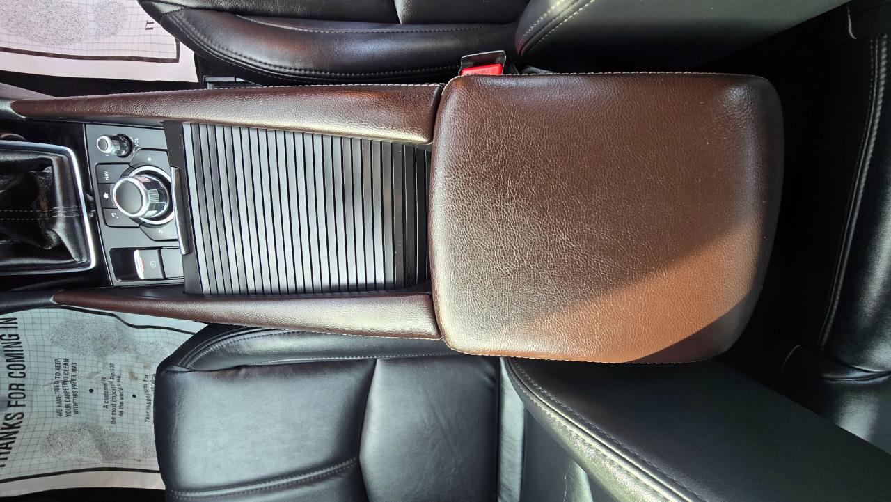 Mazda MAZDA3 s Grand Touring AT 5-Door 2018