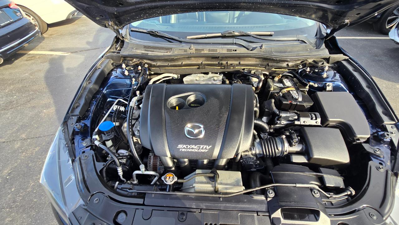 Mazda MAZDA3 s Grand Touring AT 5-Door 2018