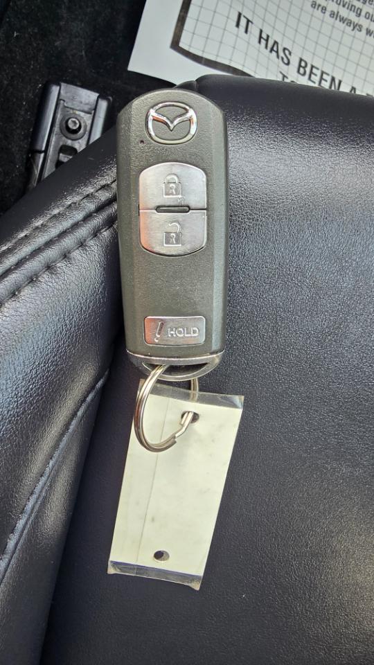 Mazda MAZDA3 s Grand Touring AT 5-Door 2018