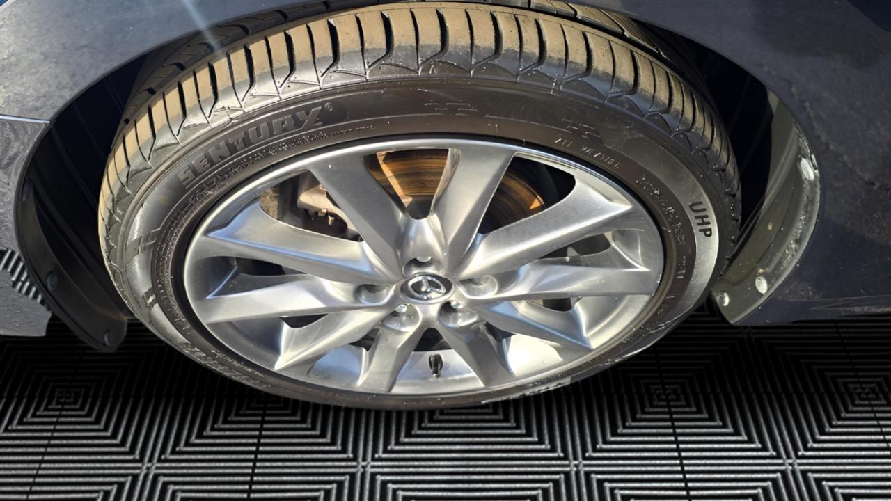 Mazda MAZDA3 s Grand Touring AT 5-Door 2018