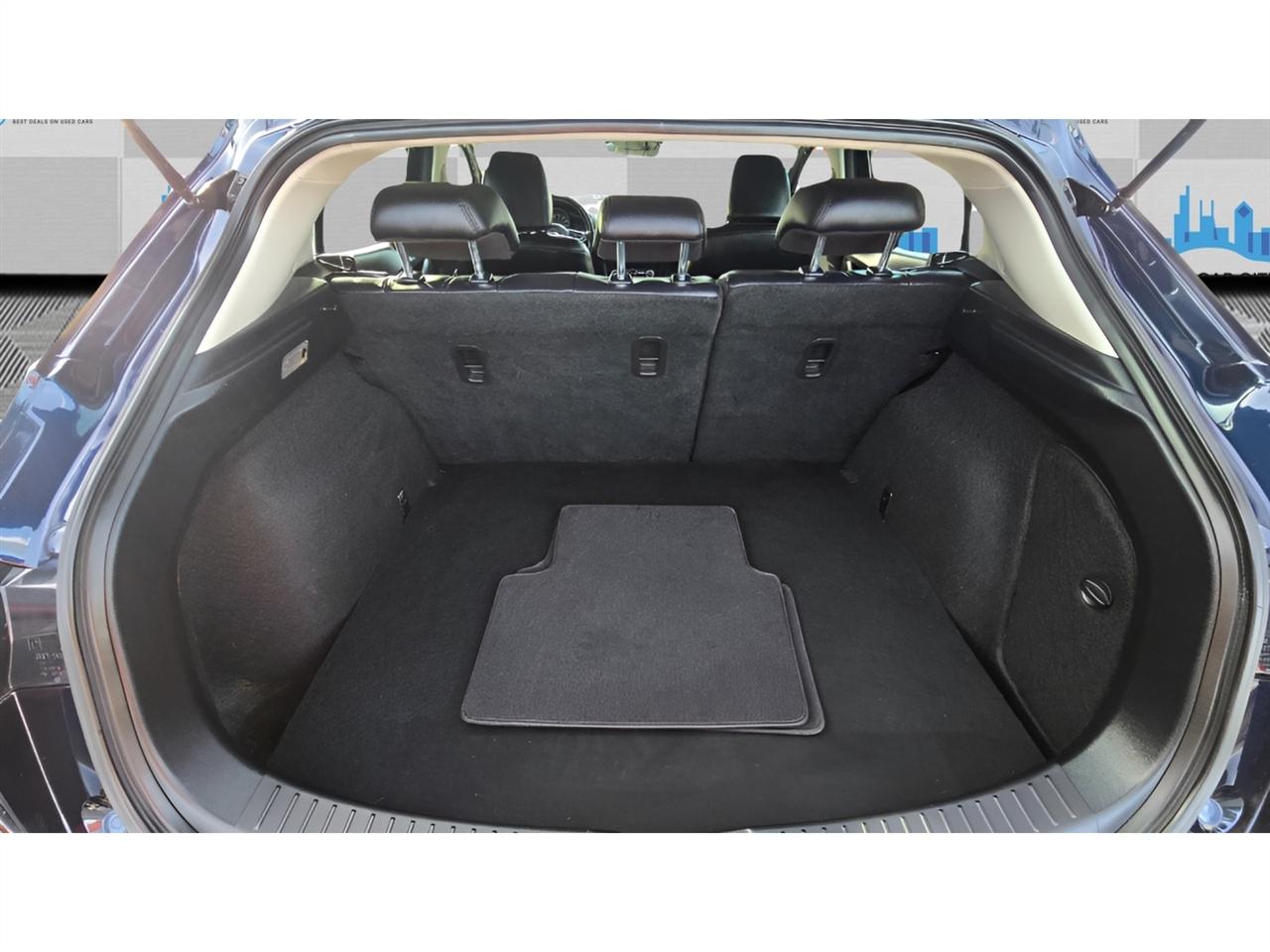 Mazda MAZDA3 s Grand Touring AT 5-Door 2018