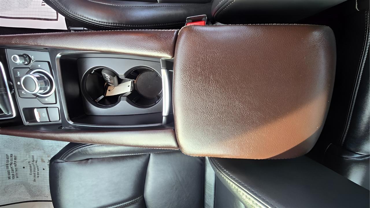 Mazda MAZDA3 s Grand Touring AT 5-Door 2018