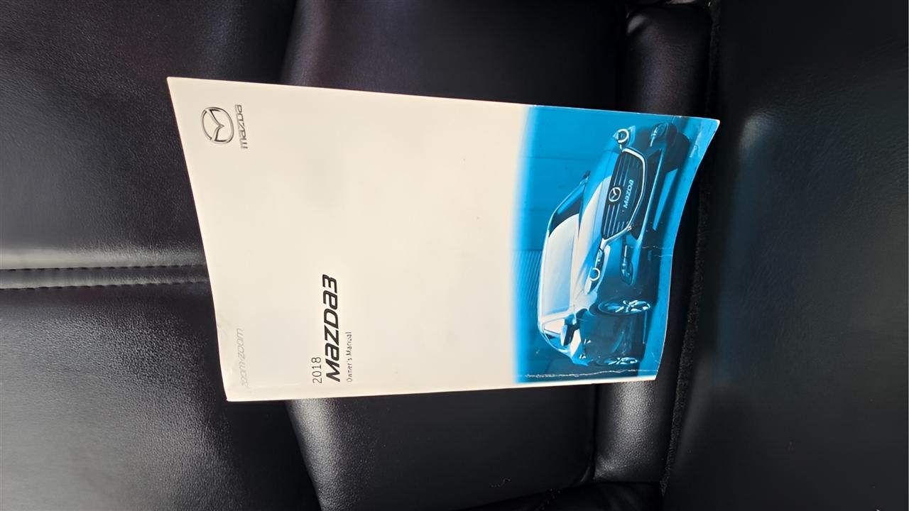 Mazda MAZDA3 s Grand Touring AT 5-Door 2018