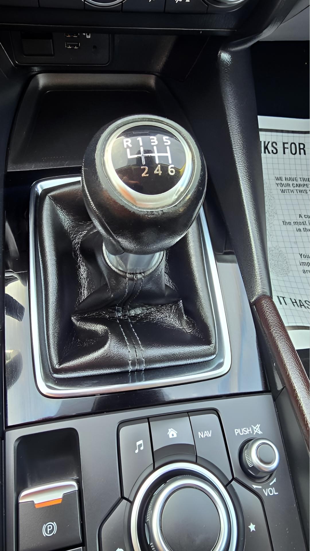 Mazda MAZDA3 s Grand Touring AT 5-Door 2018