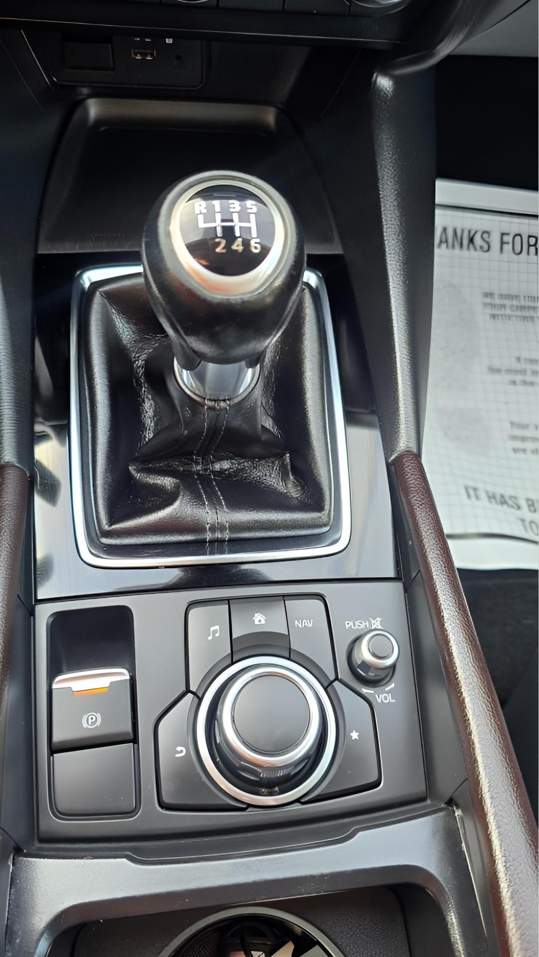 Mazda MAZDA3 s Grand Touring AT 5-Door 2018