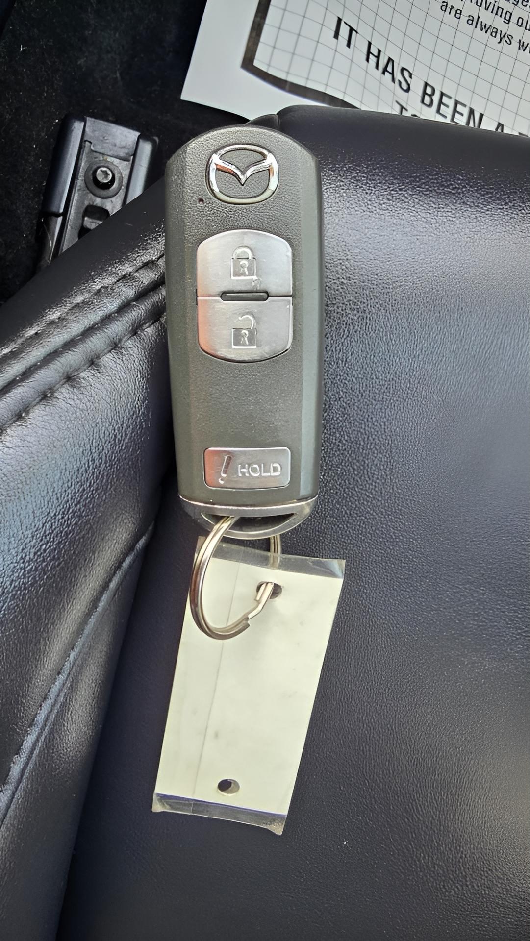 Mazda MAZDA3 s Grand Touring AT 5-Door 2018