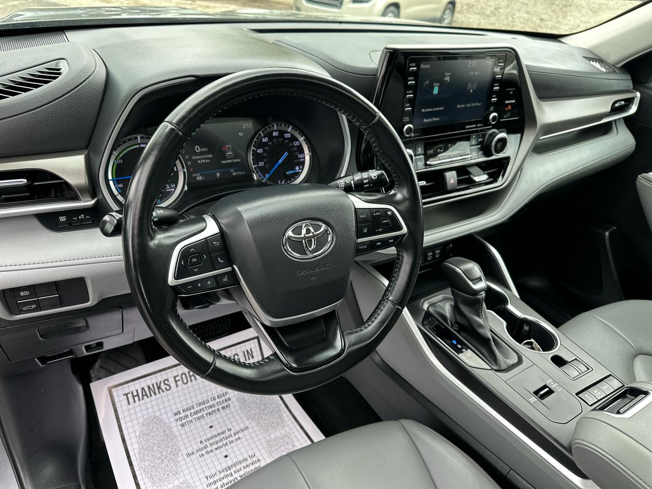 Toyota Highlander Hybrid XLE AWD 2022