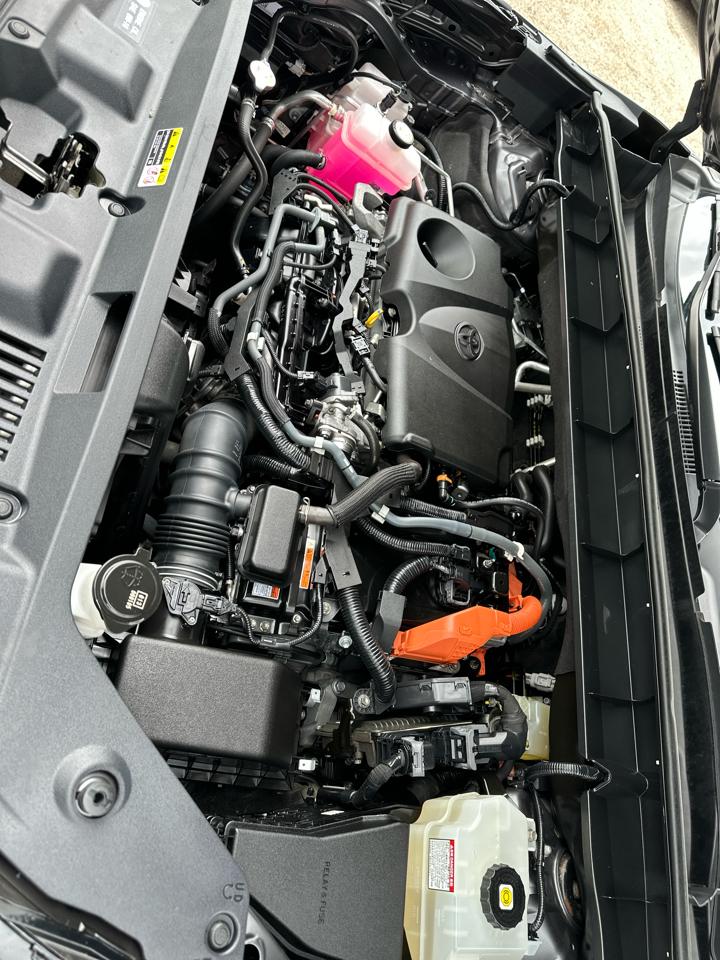 Toyota Highlander Hybrid XLE AWD 2022
