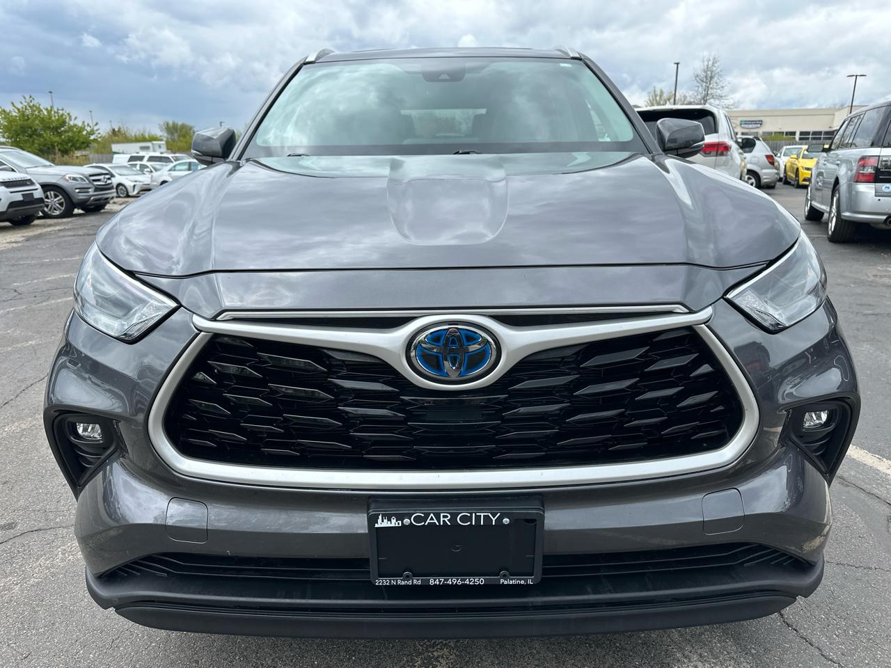 Toyota Highlander Hybrid XLE AWD 2022