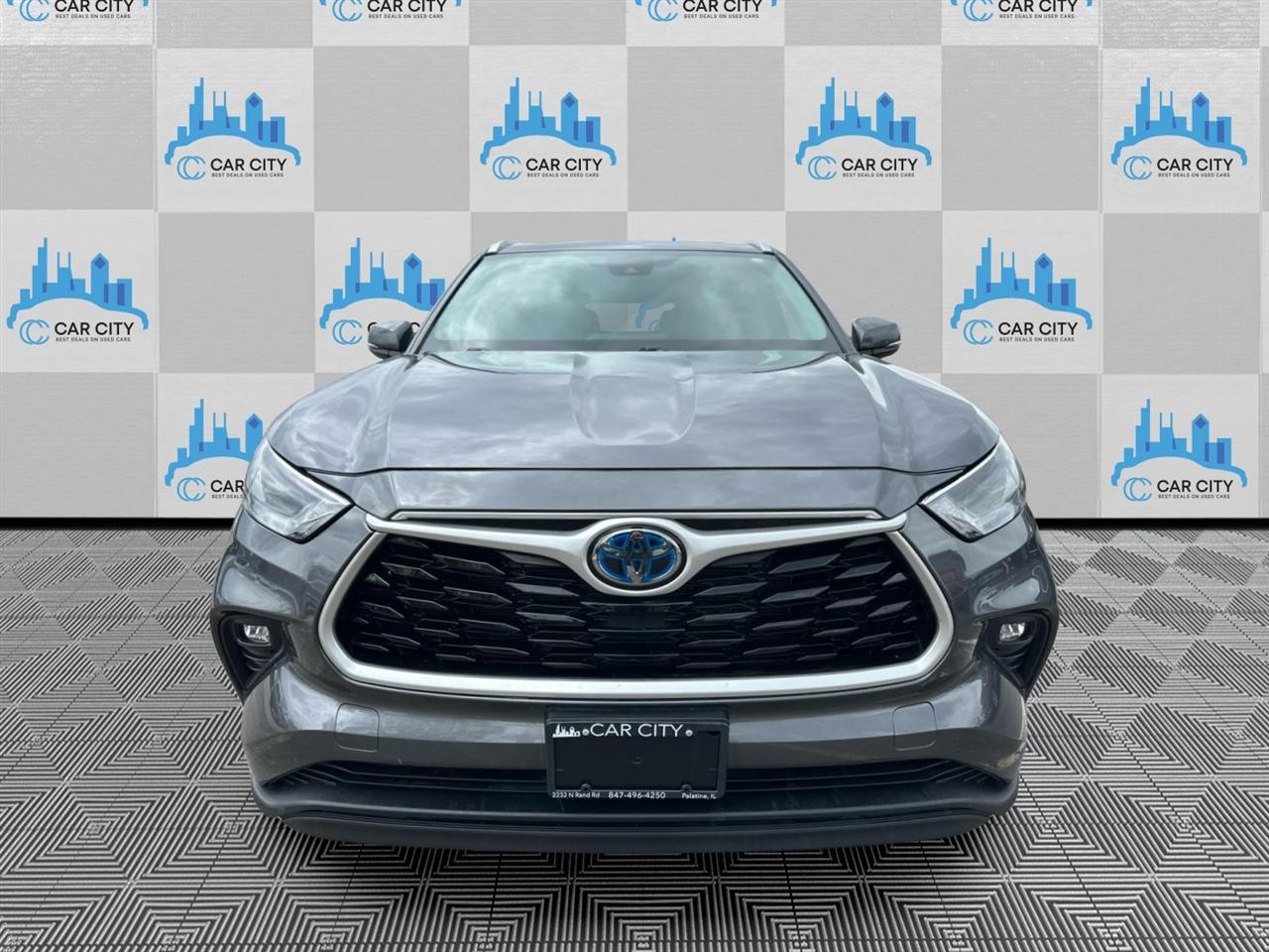 Toyota Highlander Hybrid XLE AWD 2022