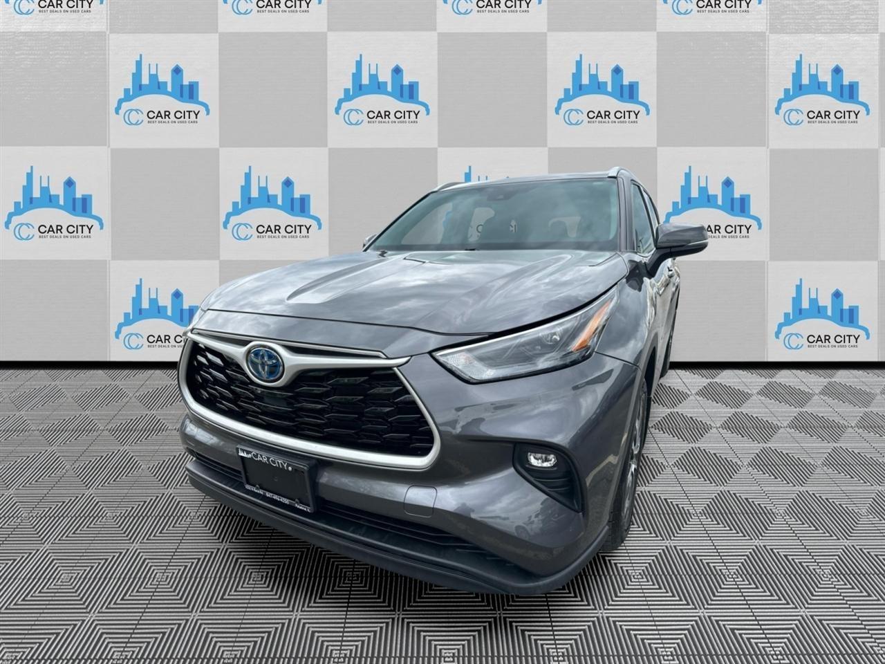 Toyota Highlander Hybrid XLE AWD 2022
