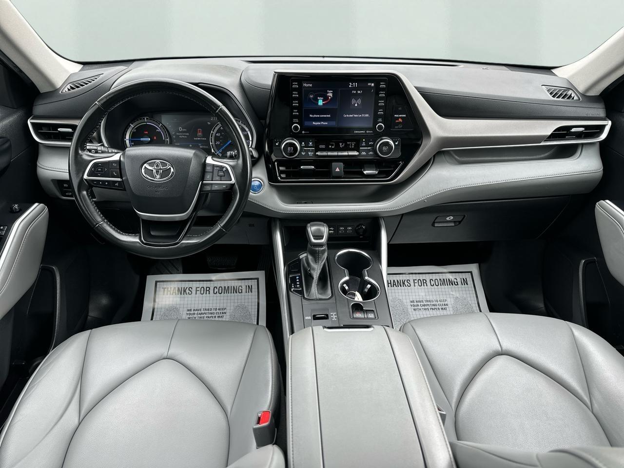 Toyota Highlander Hybrid XLE AWD 2022