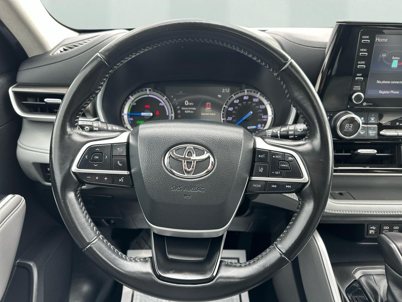 Toyota Highlander Hybrid XLE AWD 2022