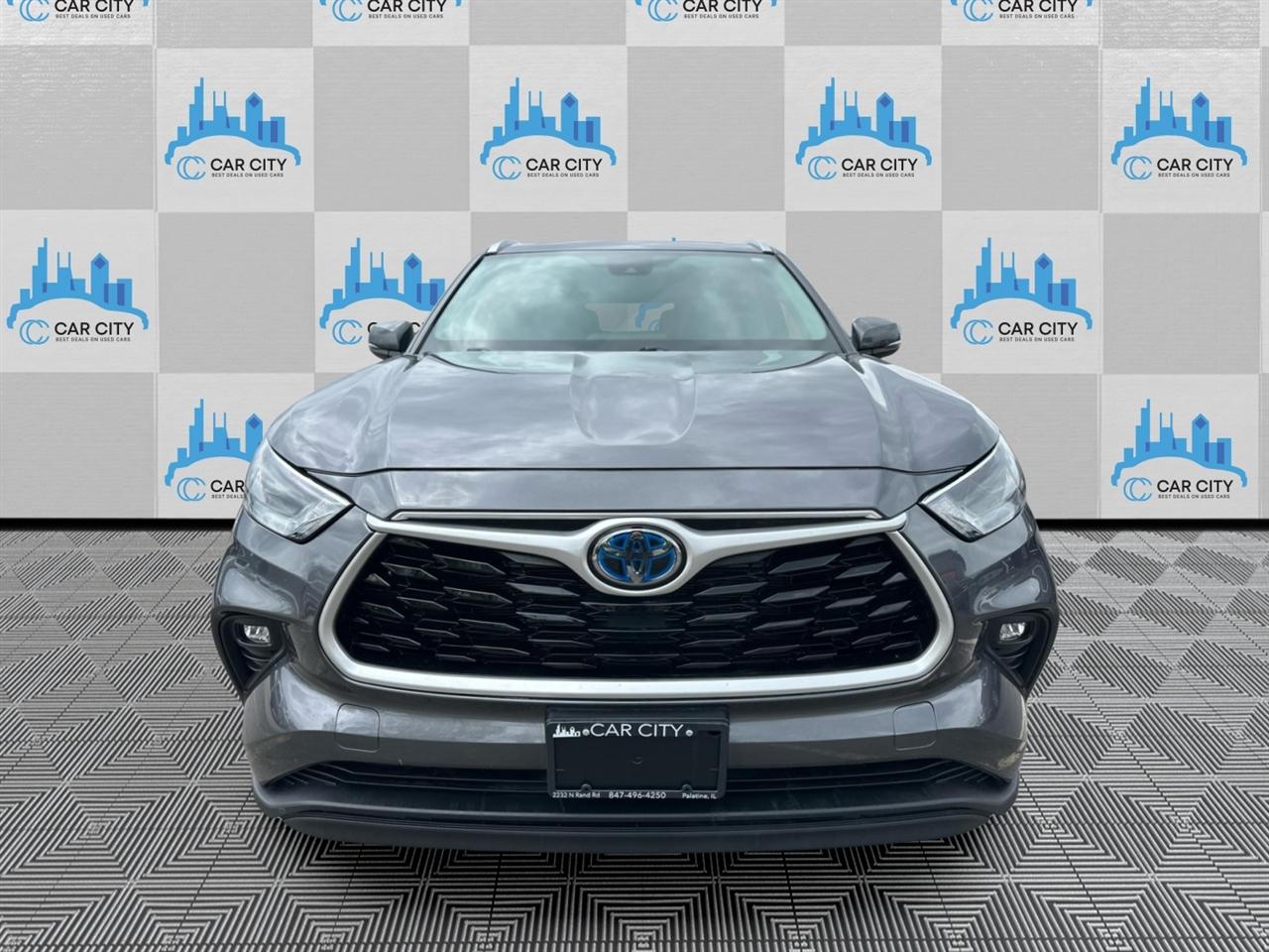 Toyota Highlander Hybrid XLE AWD 2022