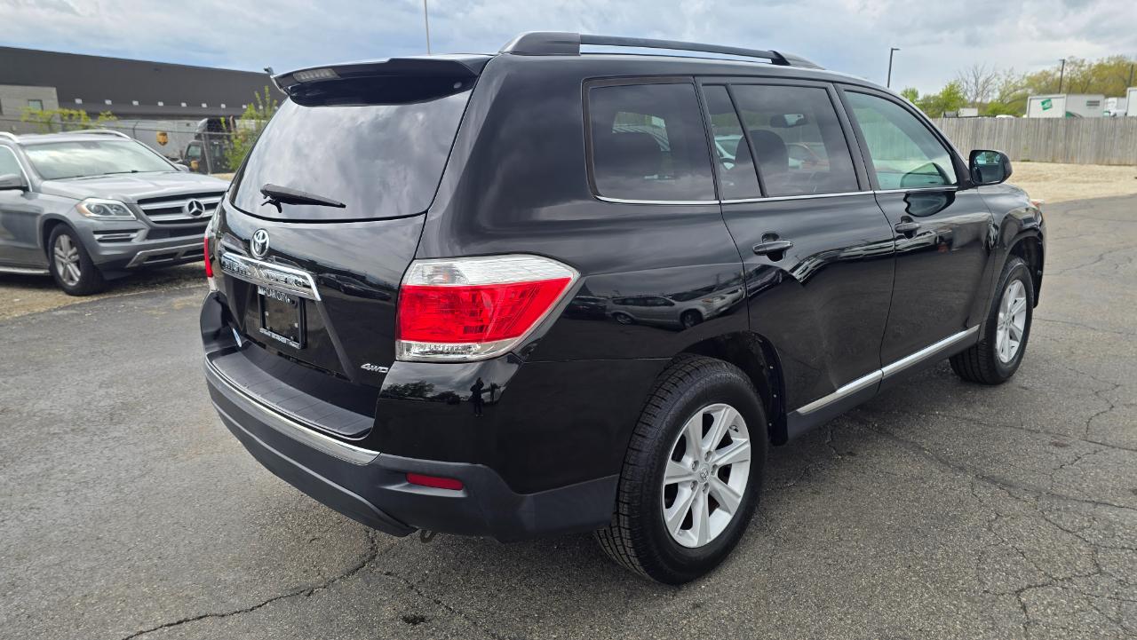 Toyota Highlander SE AWD V6 2013