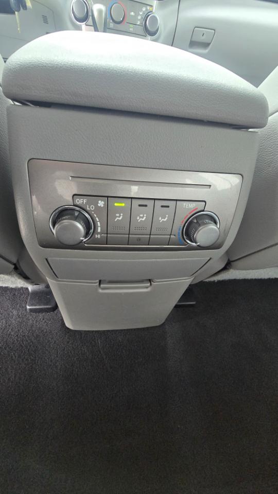 Toyota Highlander SE AWD V6 2013