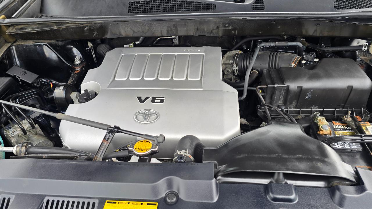 Toyota Highlander SE AWD V6 2013