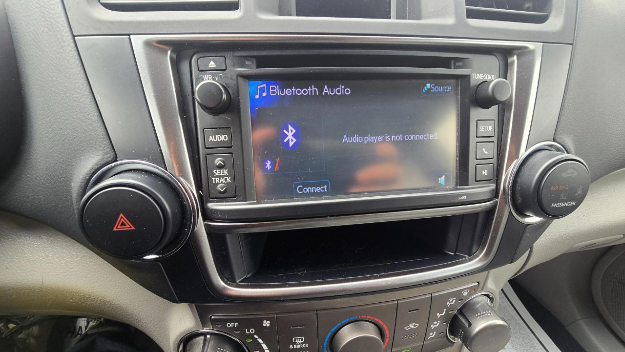 Toyota Highlander SE AWD V6 2013