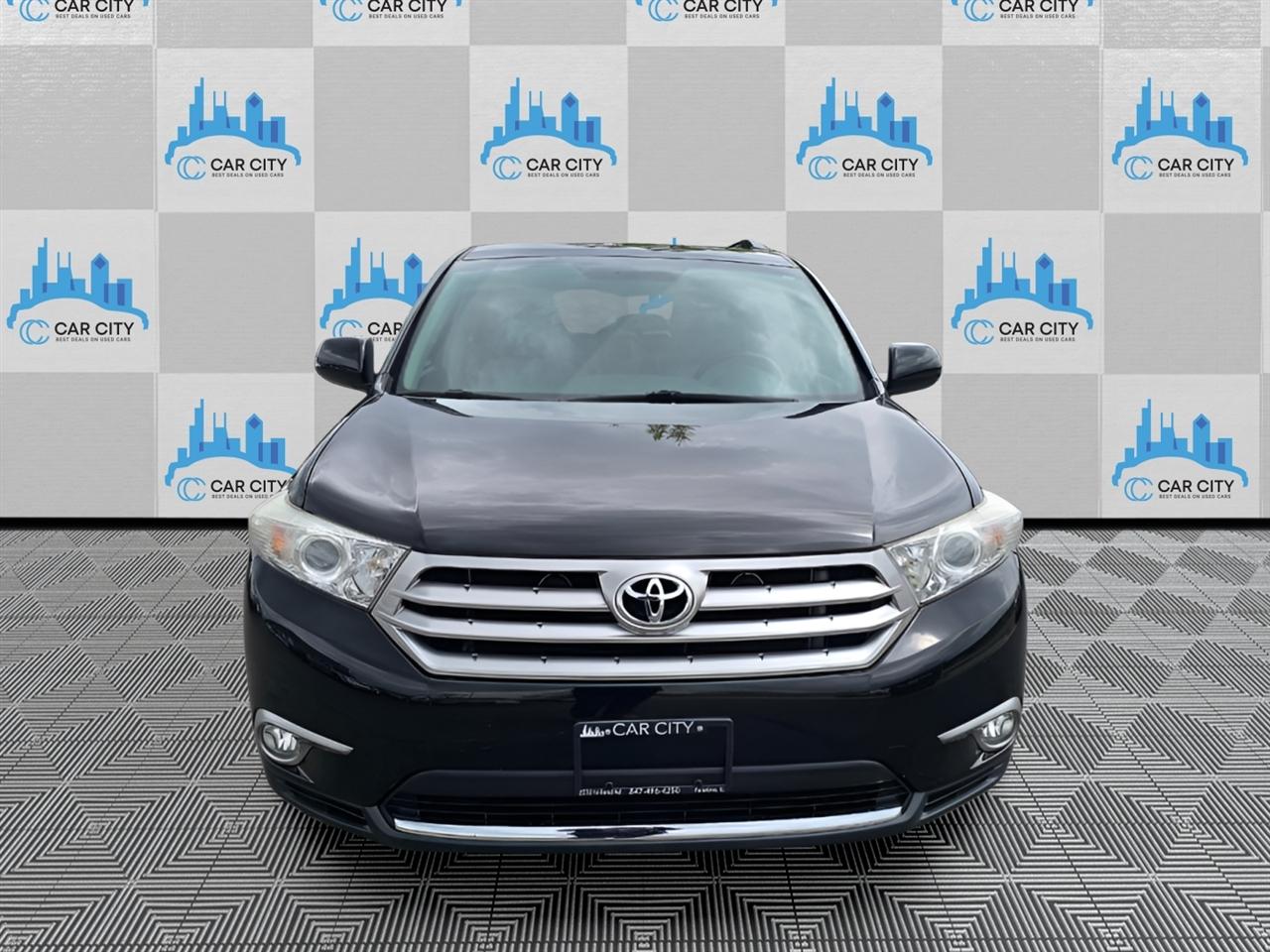 Toyota Highlander SE AWD V6 2013