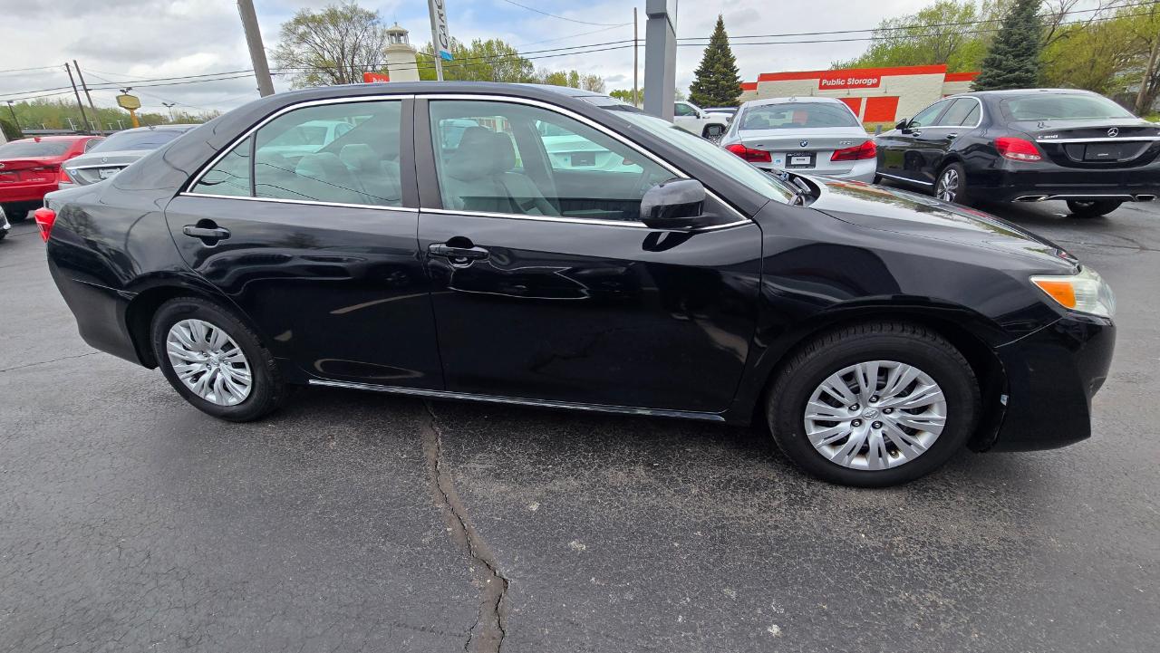 Toyota Camry LE 2014