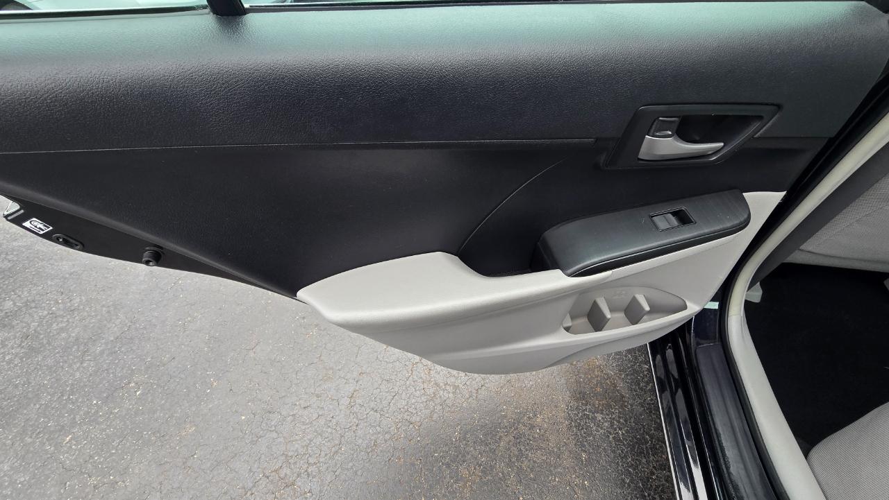 Toyota Camry LE 2014