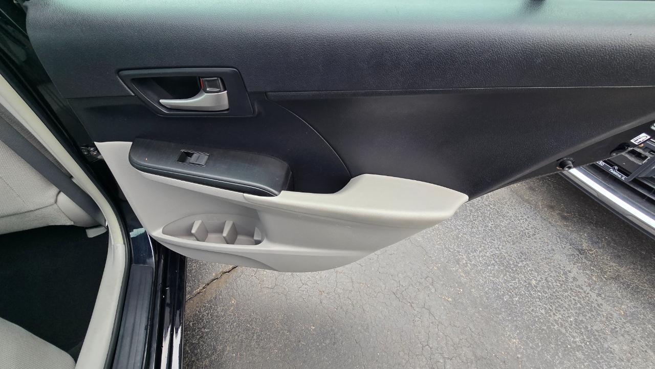 Toyota Camry LE 2014