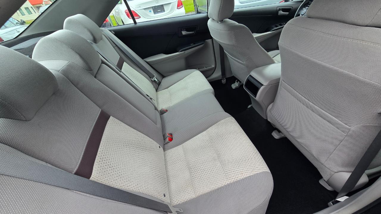 Toyota Camry LE 2014