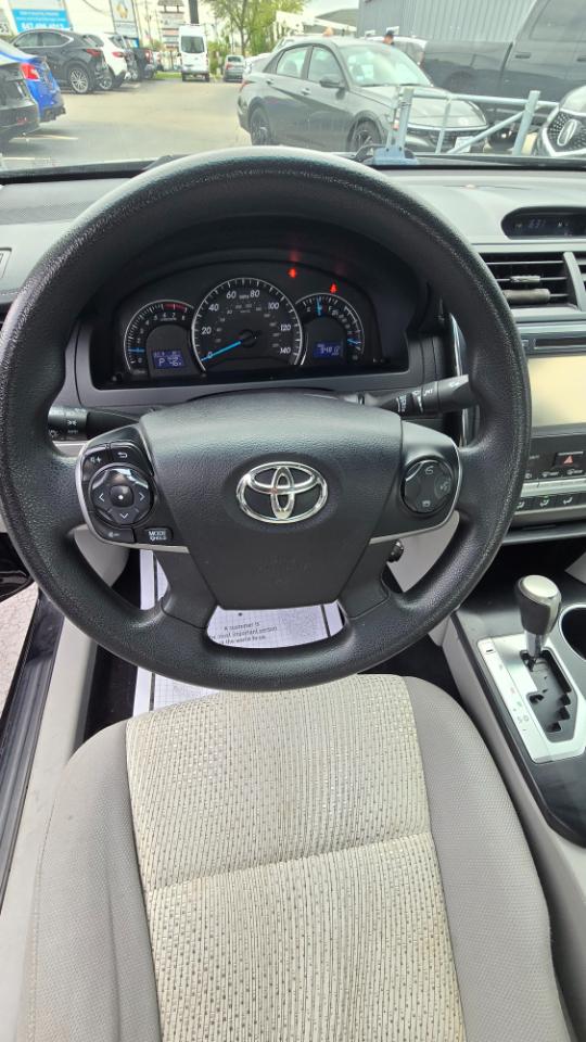 Toyota Camry LE 2014