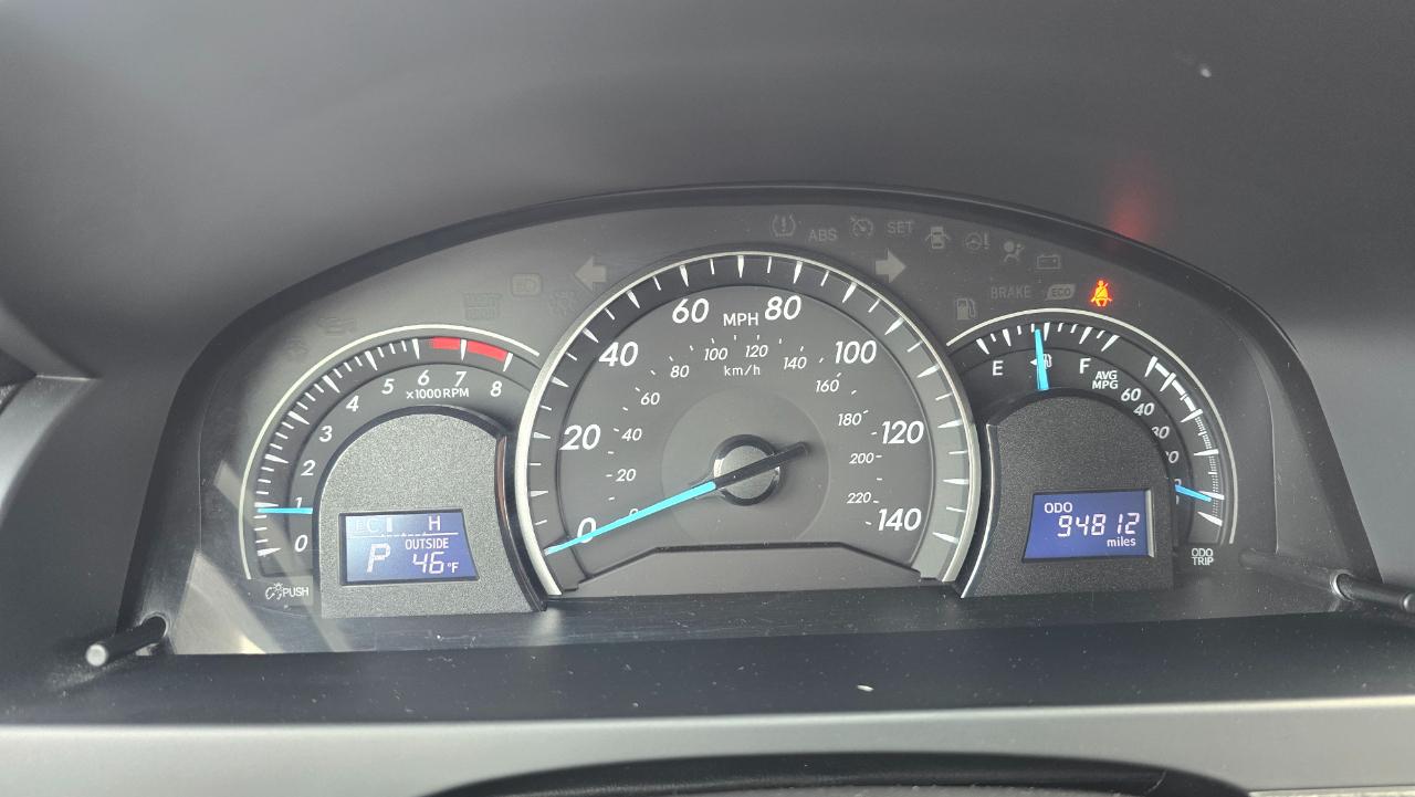 Toyota Camry LE 2014