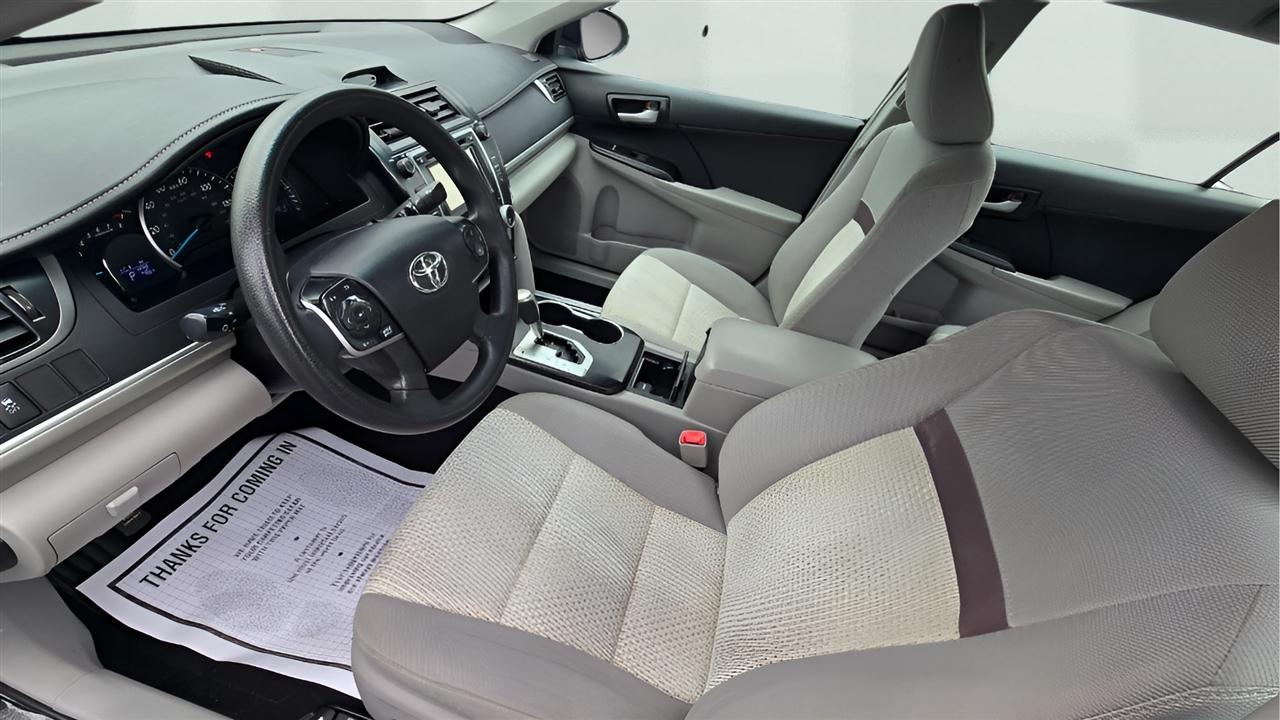 Toyota Camry LE 2014