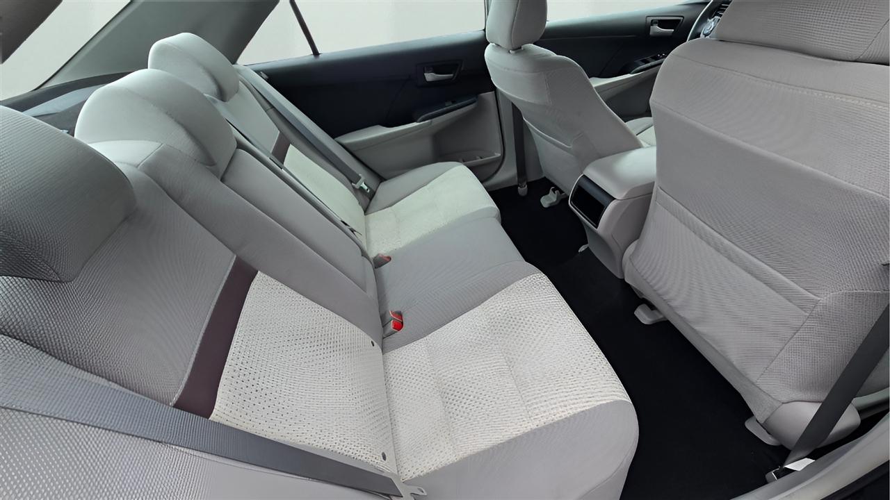 Toyota Camry LE 2014
