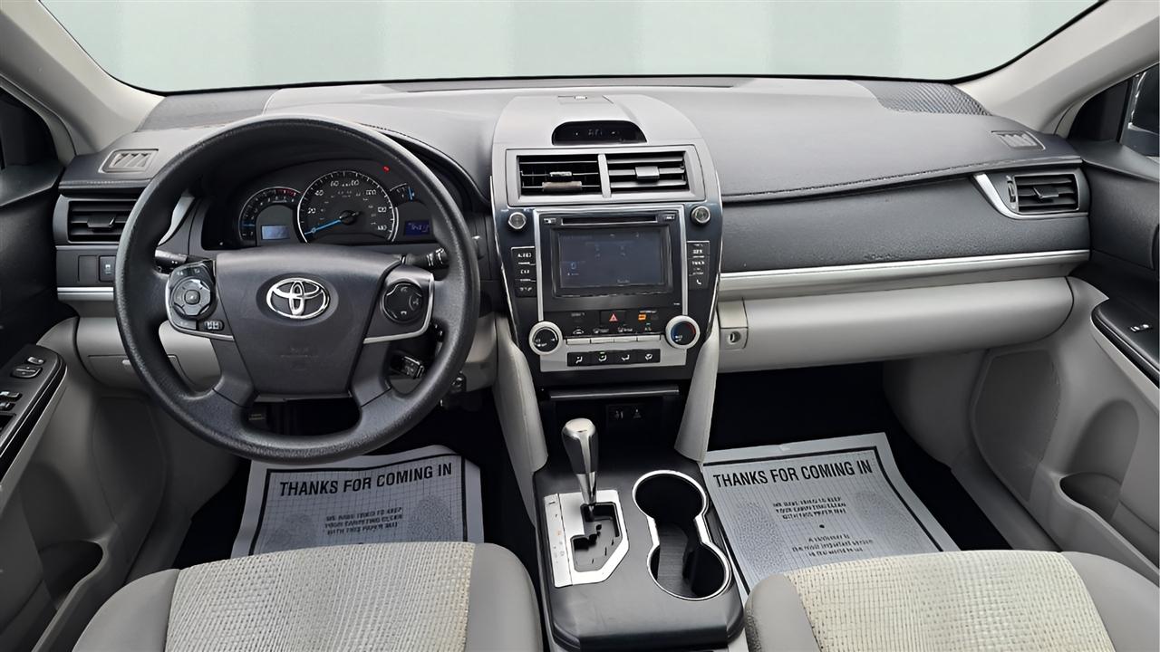Toyota Camry LE 2014