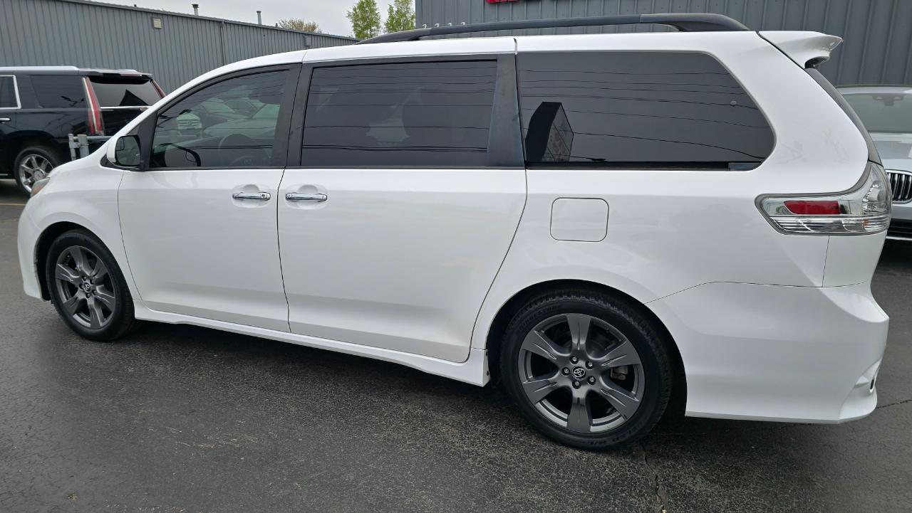 Toyota Sienna SE 8-Passenger 2018