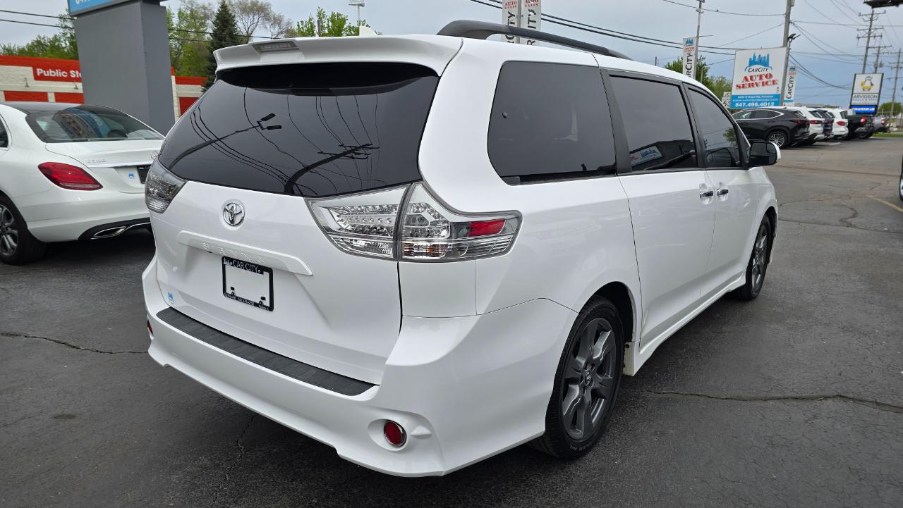Toyota Sienna SE 8-Passenger 2018