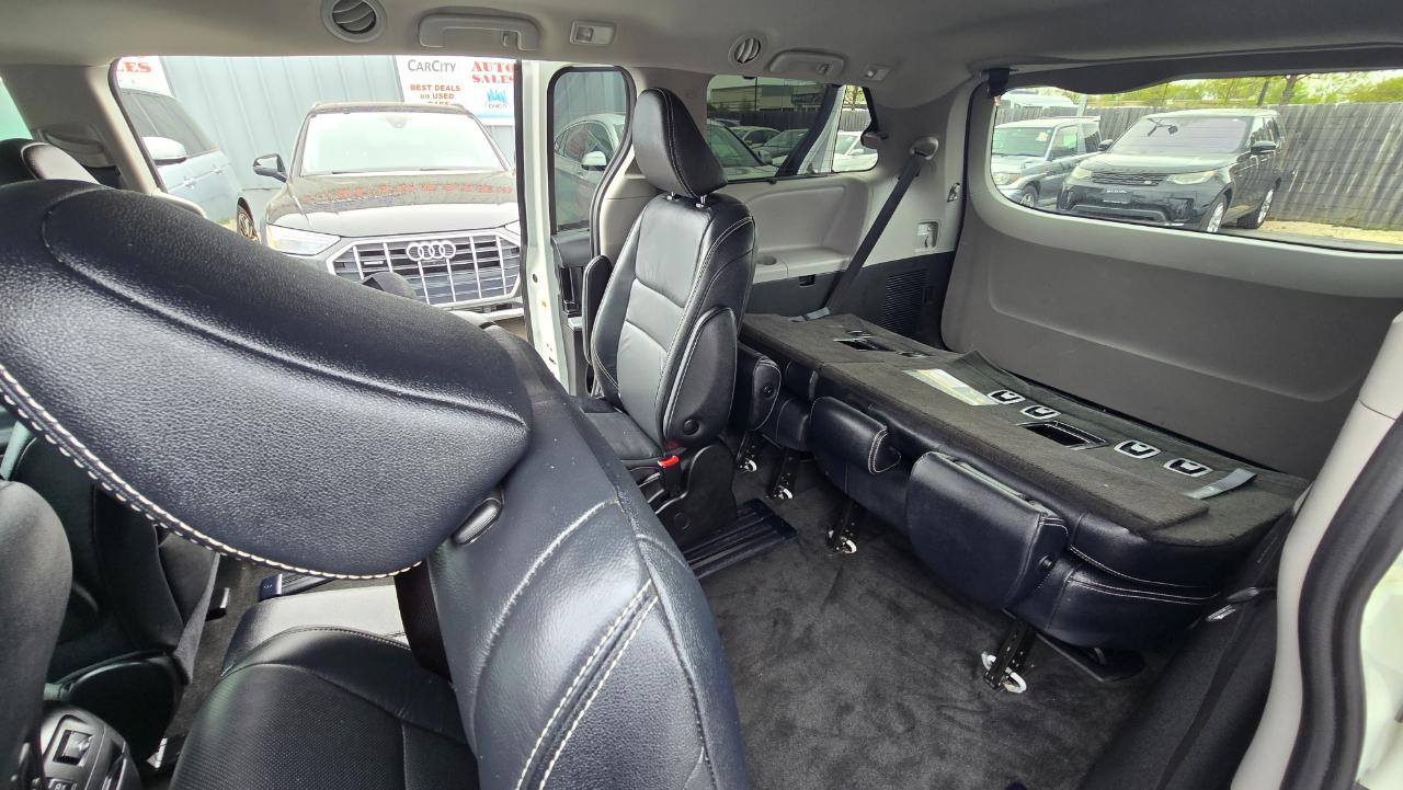 Toyota Sienna SE 8-Passenger 2018