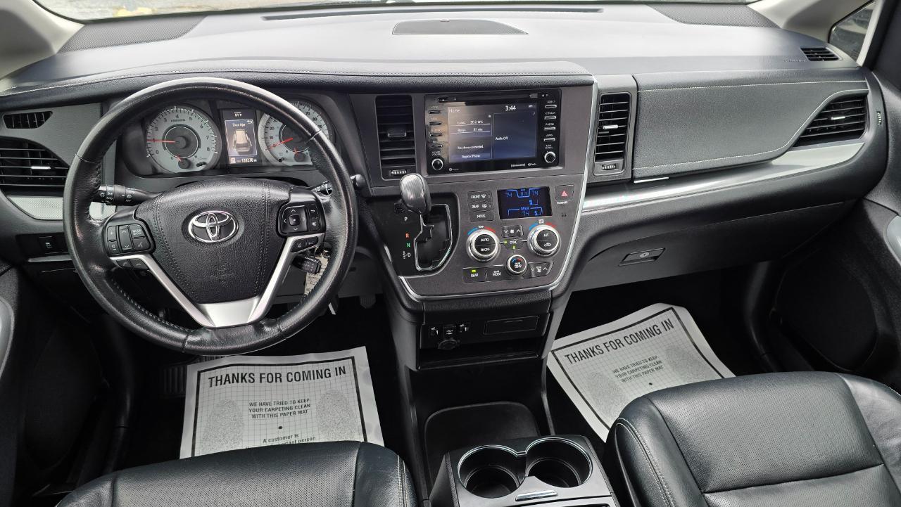 Toyota Sienna SE 8-Passenger 2018