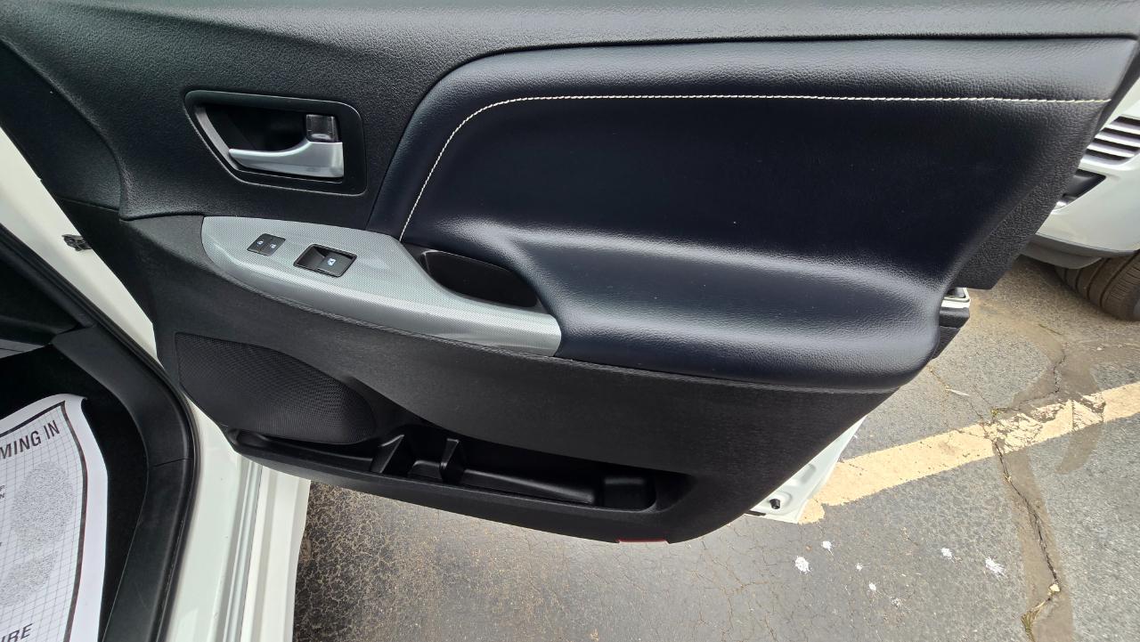 Toyota Sienna SE 8-Passenger 2018