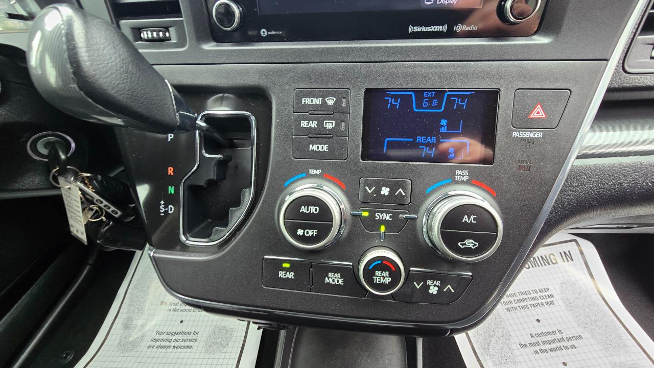 Toyota Sienna SE 8-Passenger 2018
