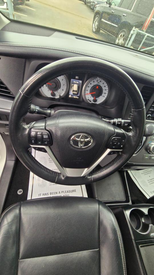 Toyota Sienna SE 8-Passenger 2018