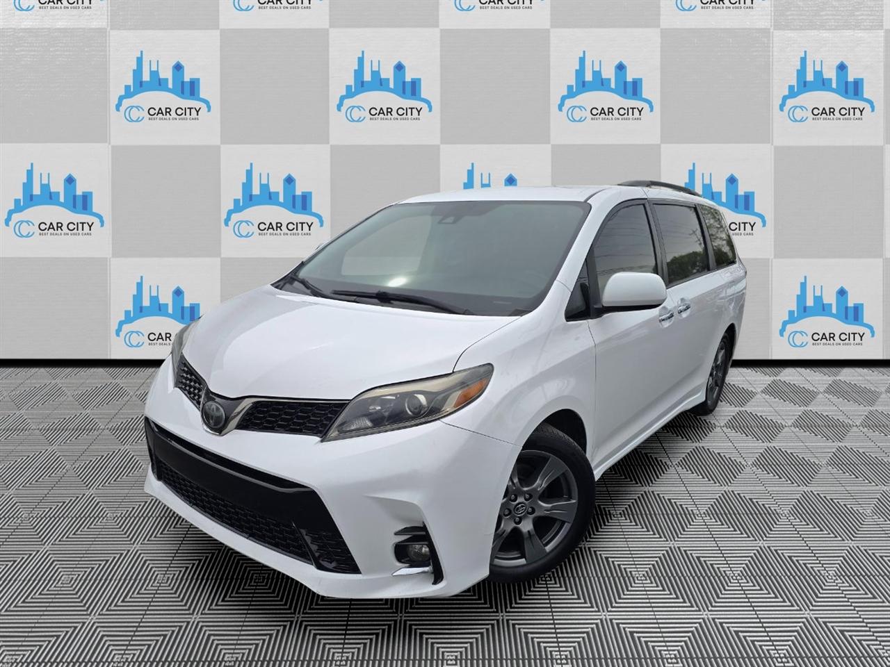 Toyota Sienna SE 8-Passenger 2018