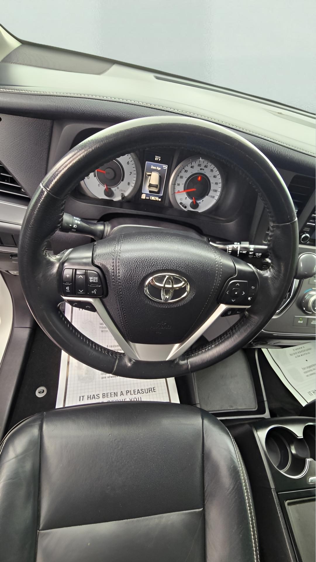 Toyota Sienna SE 8-Passenger 2018