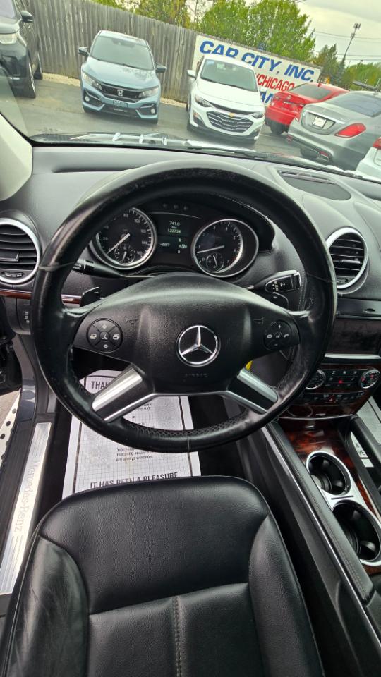 Mercedes-Benz GL-Class GL450 4MATIC 2011