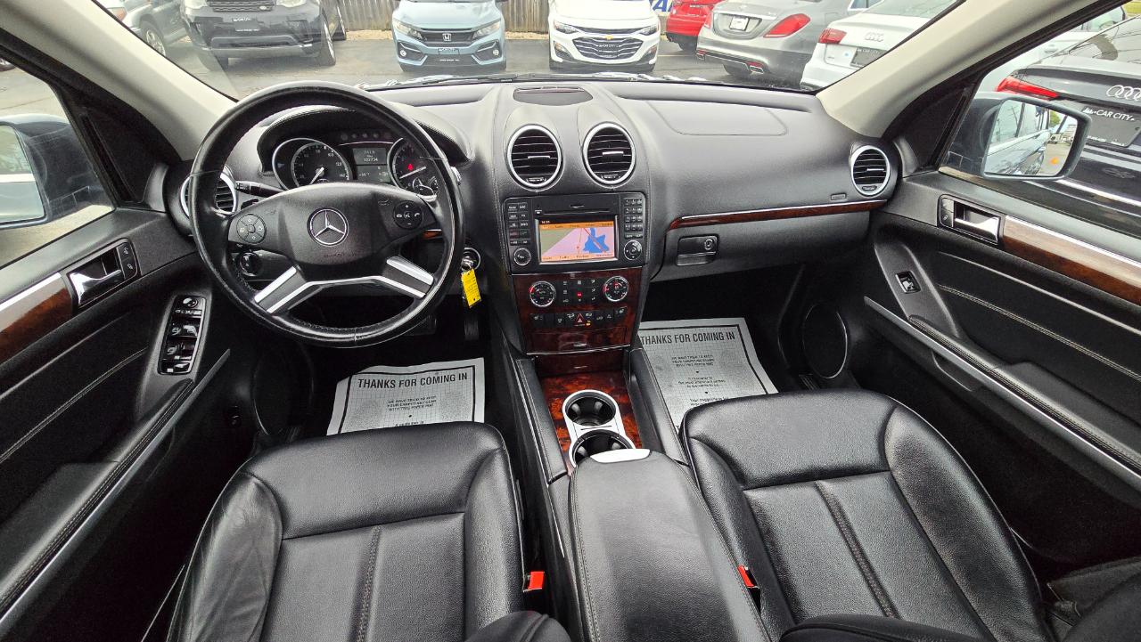Mercedes-Benz GL-Class GL450 4MATIC 2011