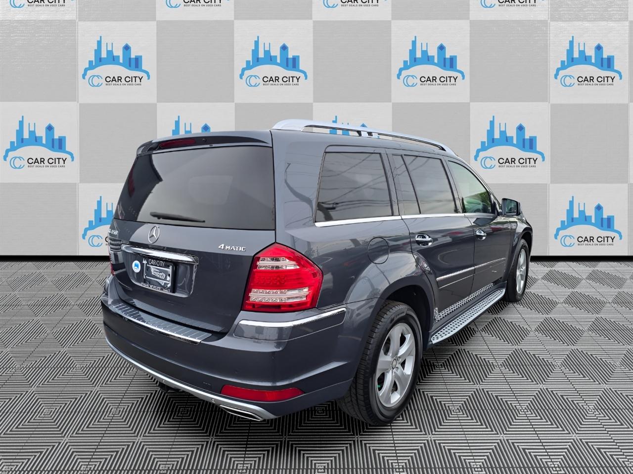 Mercedes-Benz GL-Class GL450 4MATIC 2011