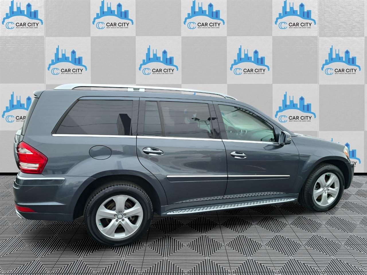 Mercedes-Benz GL-Class GL450 4MATIC 2011