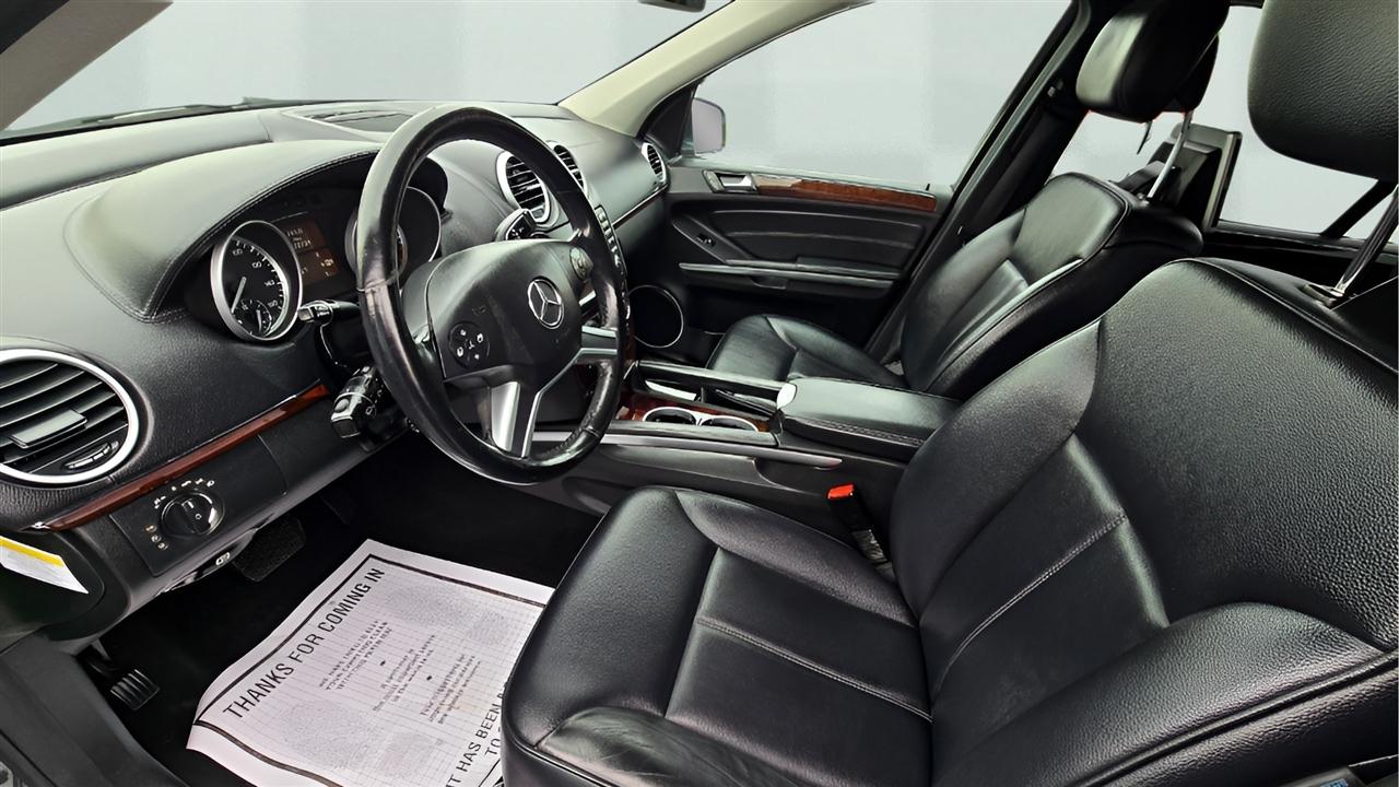 Mercedes-Benz GL-Class GL450 4MATIC 2011