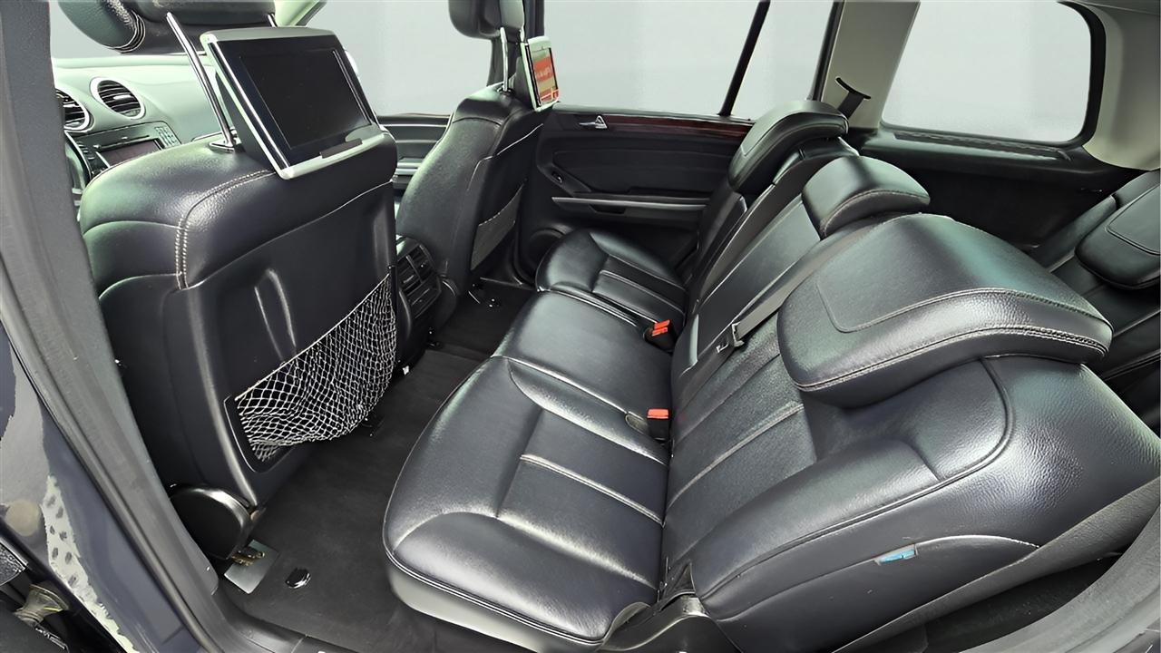 Mercedes-Benz GL-Class GL450 4MATIC 2011
