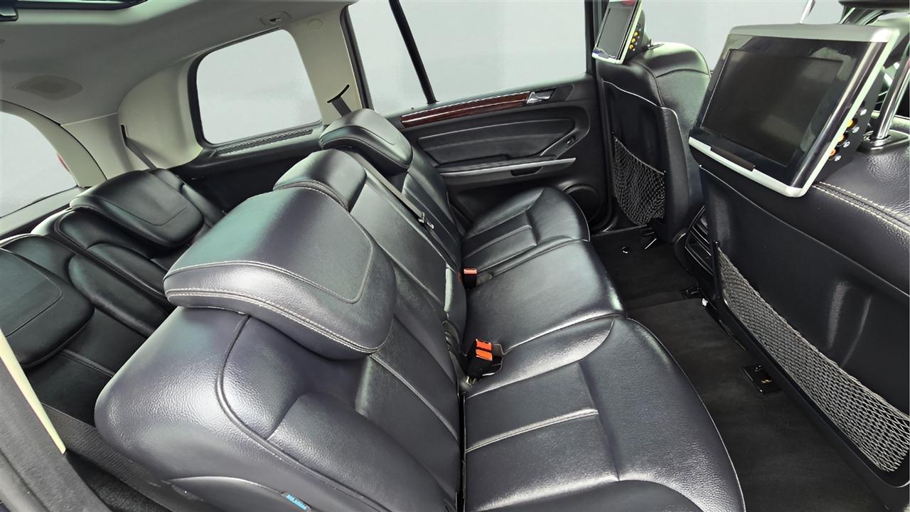Mercedes-Benz GL-Class GL450 4MATIC 2011