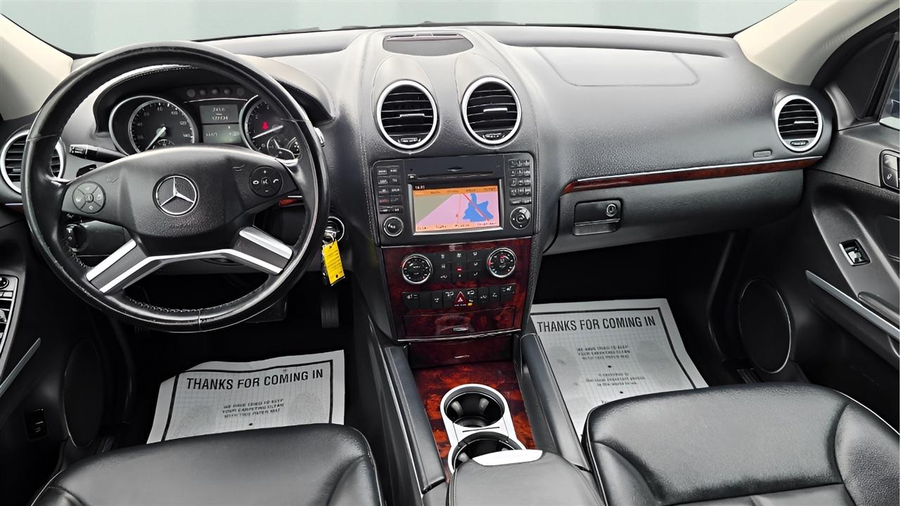 Mercedes-Benz GL-Class GL450 4MATIC 2011