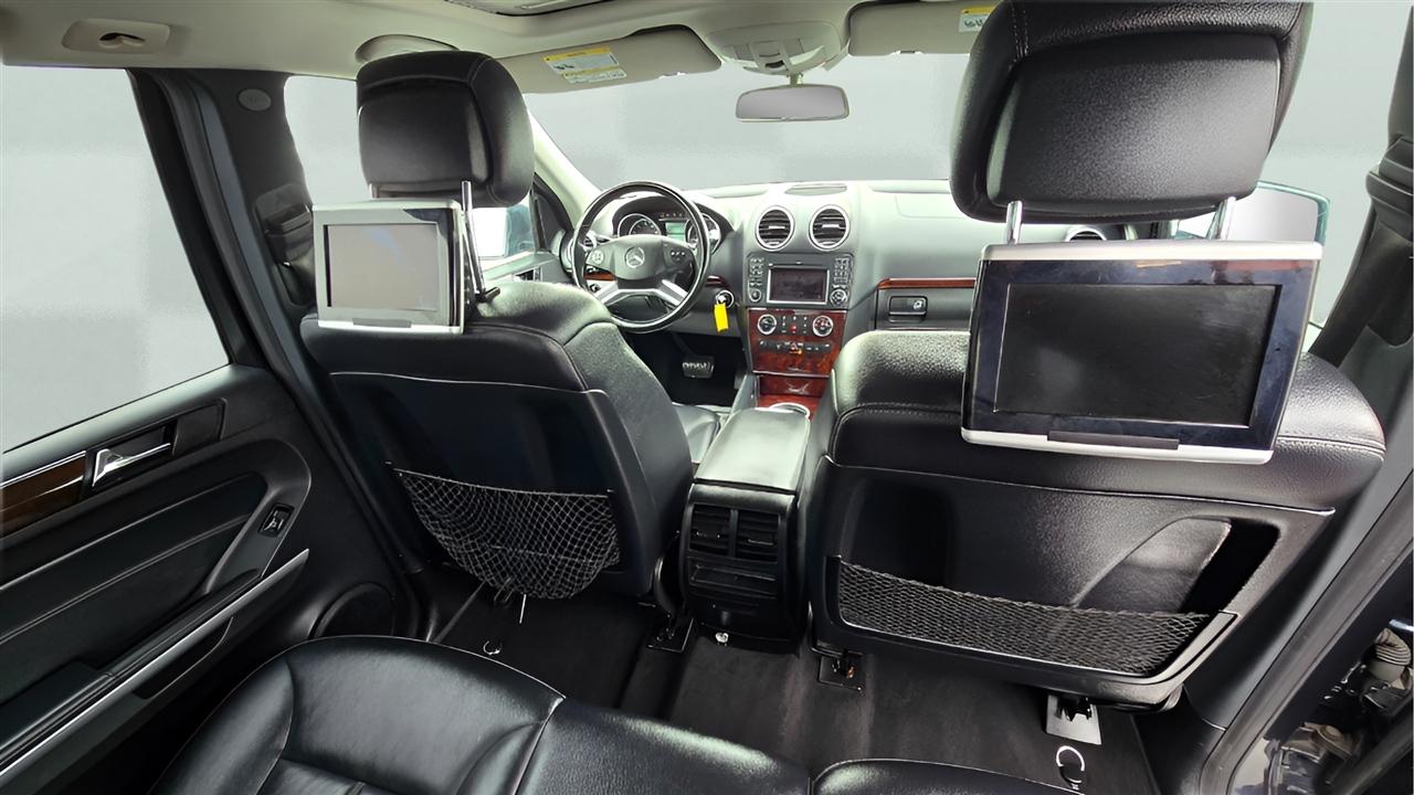 Mercedes-Benz GL-Class GL450 4MATIC 2011